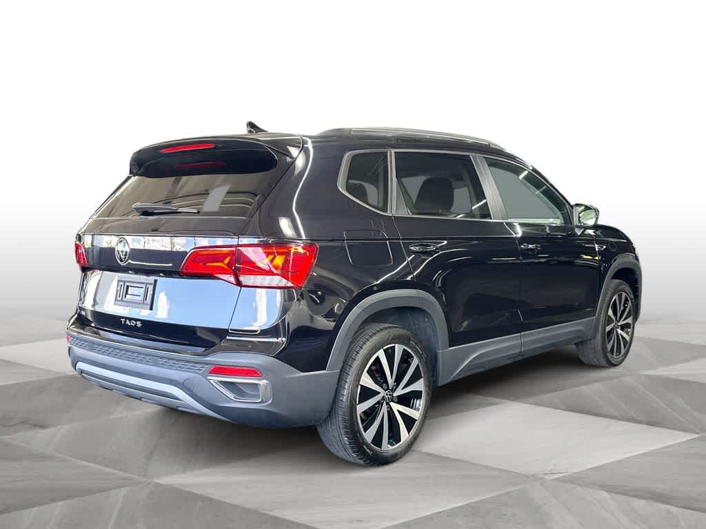 Thumbnail: 2024 Volkswagen Taos - 8