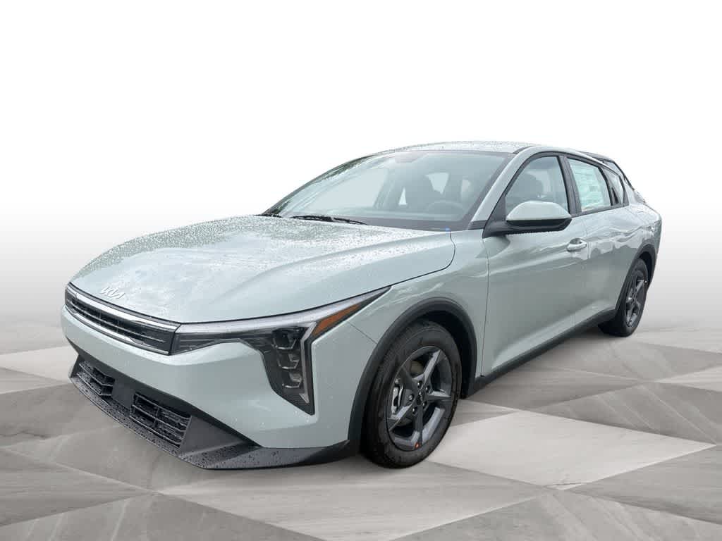 Thumbnail: 2026 Kia K4 - 4