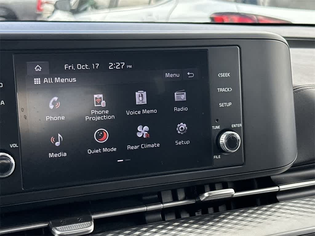 Thumbnail: 2023 Kia Carnival - 18