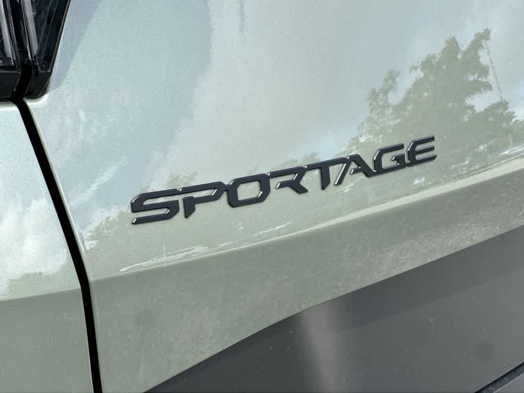 Thumbnail: 2026 Kia Sportage - 10