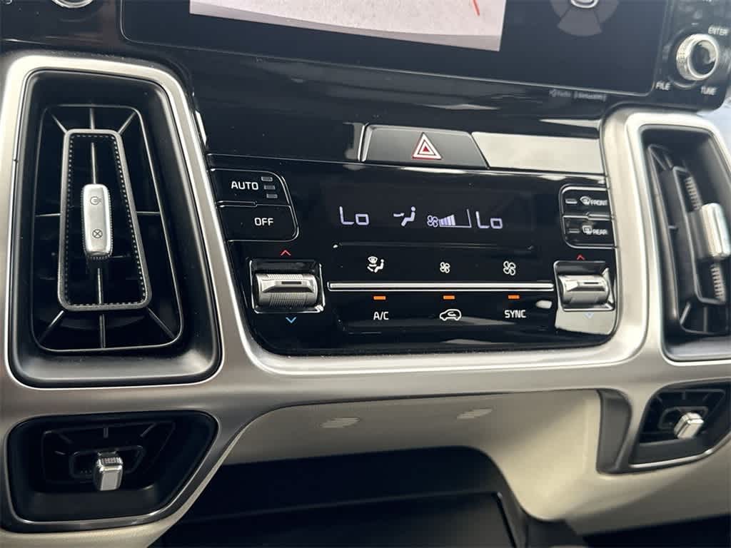 Thumbnail: 2022 Kia Sorento - 20