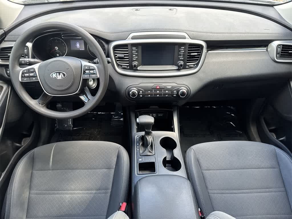 Thumbnail: 2020 Kia Sorento - 24