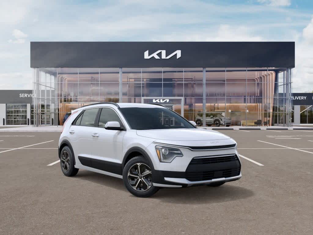 Thumbnail: 2025 Kia Niro - 8