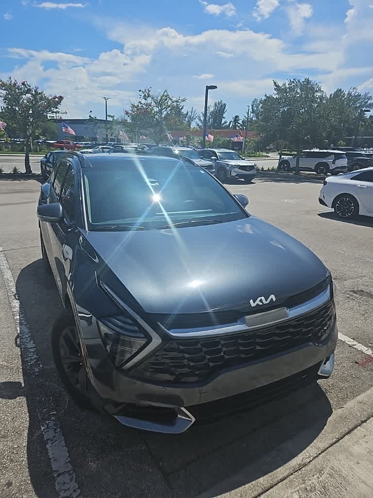 Thumbnail: 2023 Kia Sportage - 4