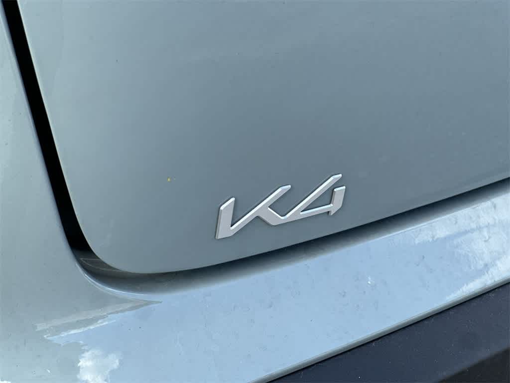 Thumbnail: 2025 Kia K4 - 10