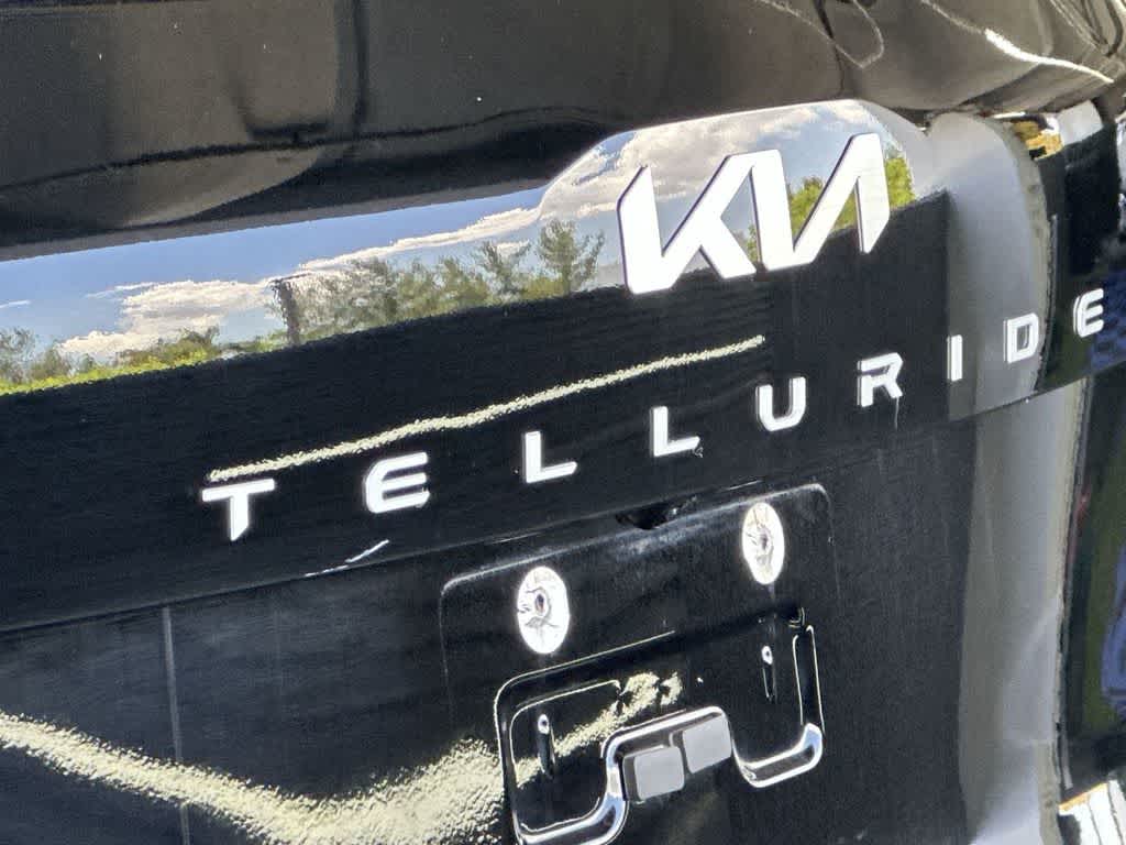 Thumbnail: 2024 Kia Telluride - 10