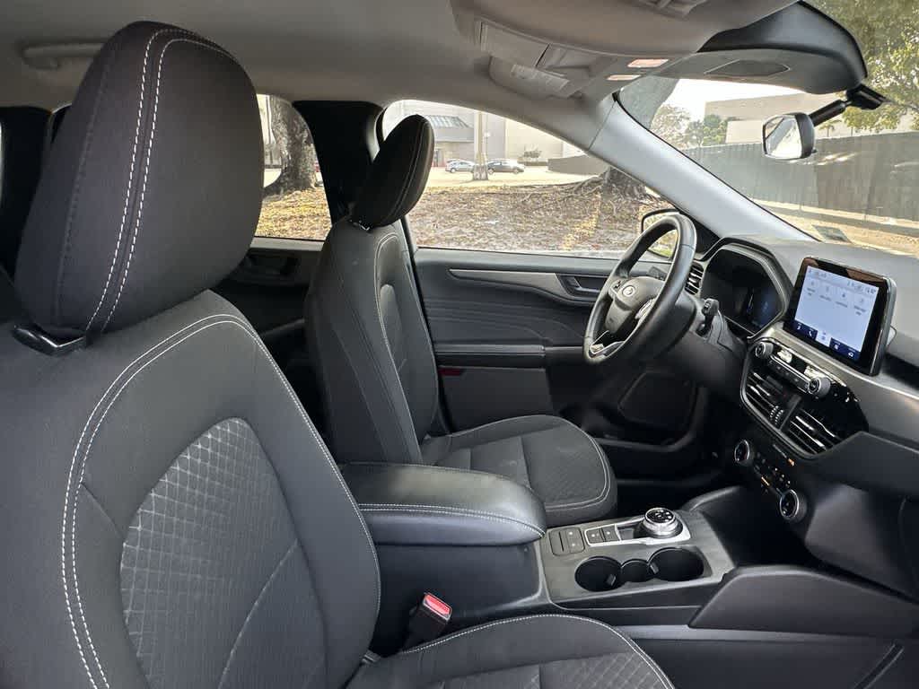 Thumbnail: 2024 Ford Escape - 27