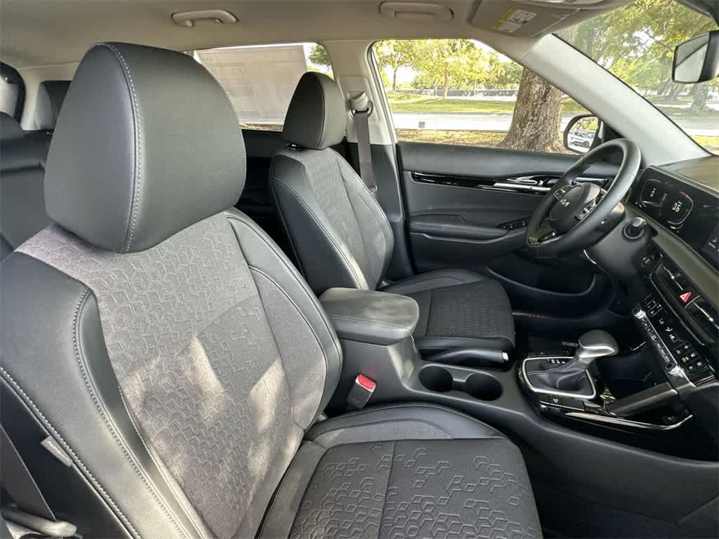 Thumbnail: 2026 Kia Seltos - 27