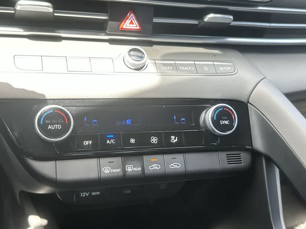 Thumbnail: 2024 Hyundai Elantra - 20