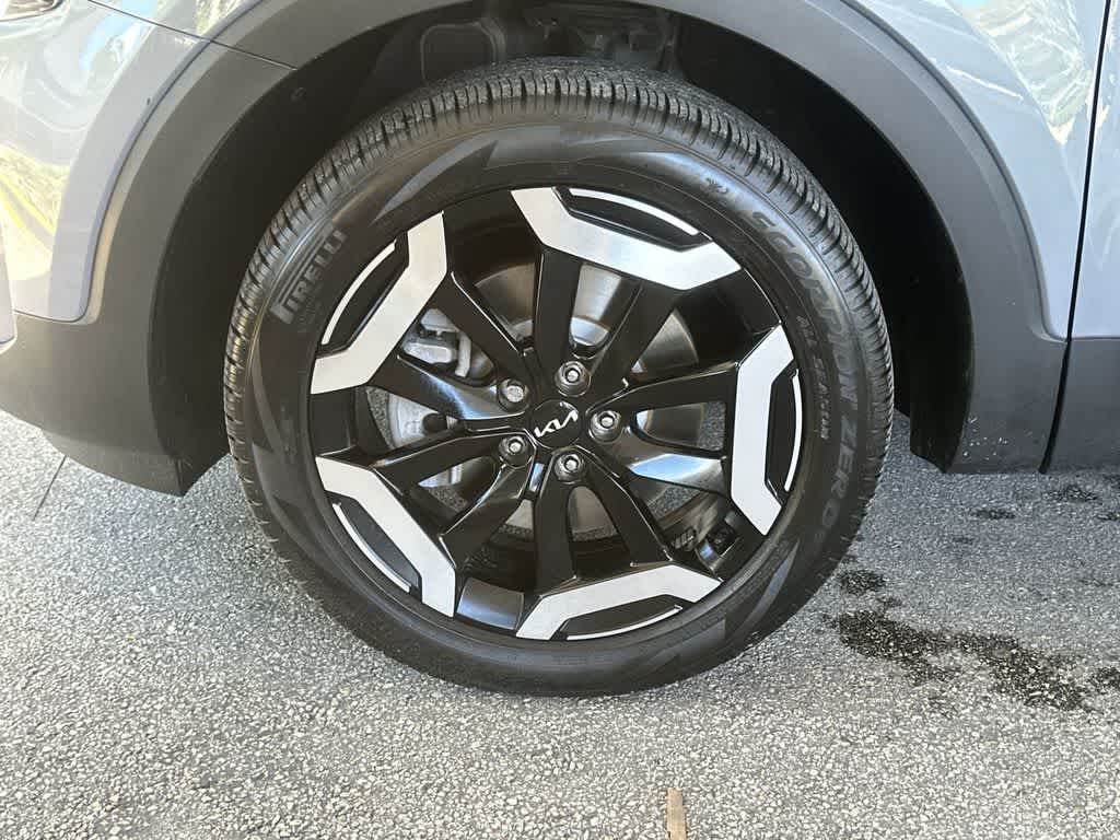 Thumbnail: 2024 Kia Telluride - 10