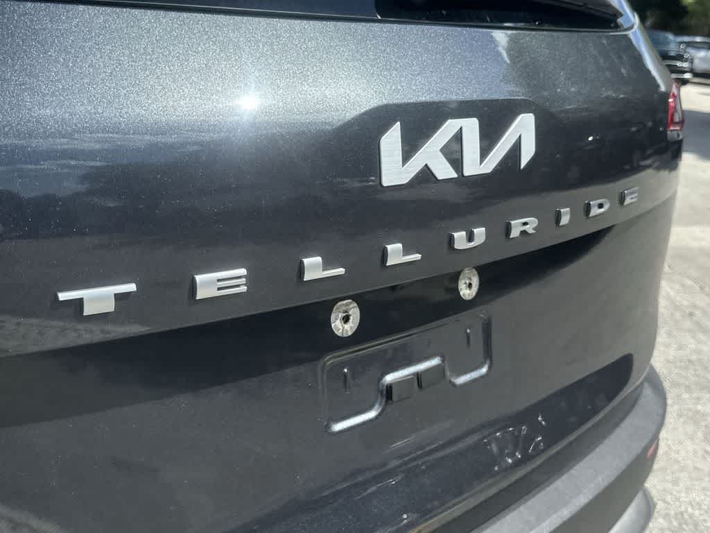 Thumbnail: 2022 Kia Telluride - 11