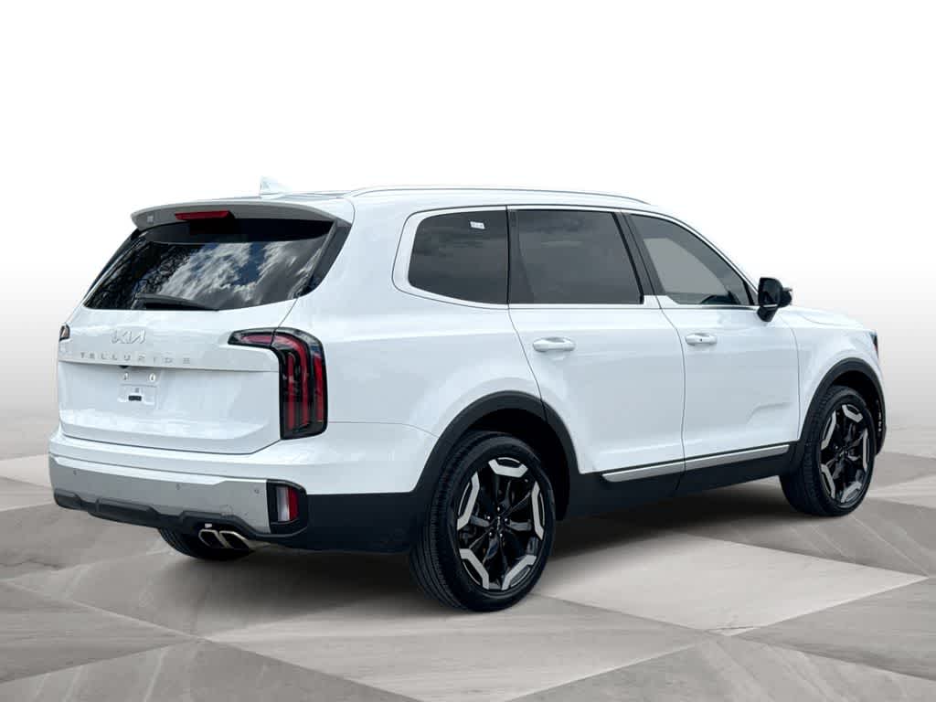 Thumbnail: 2024 Kia Telluride - 8