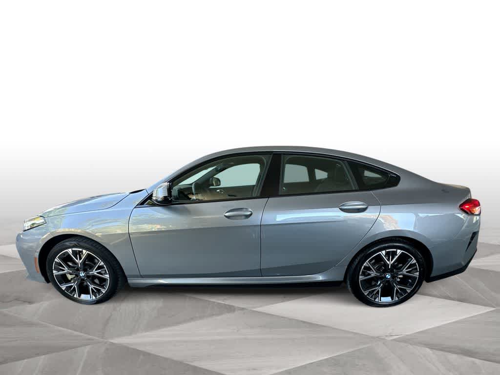 Thumbnail: 2025 BMW 2 Series - 5
