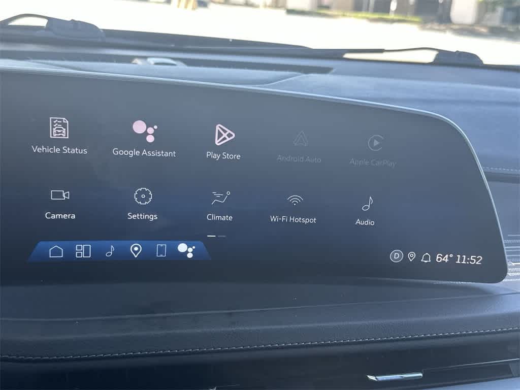 Thumbnail: 2025 Cadillac XT4 - 18