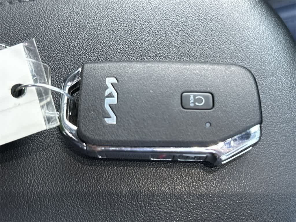 Thumbnail: 2024 Kia Seltos - 28