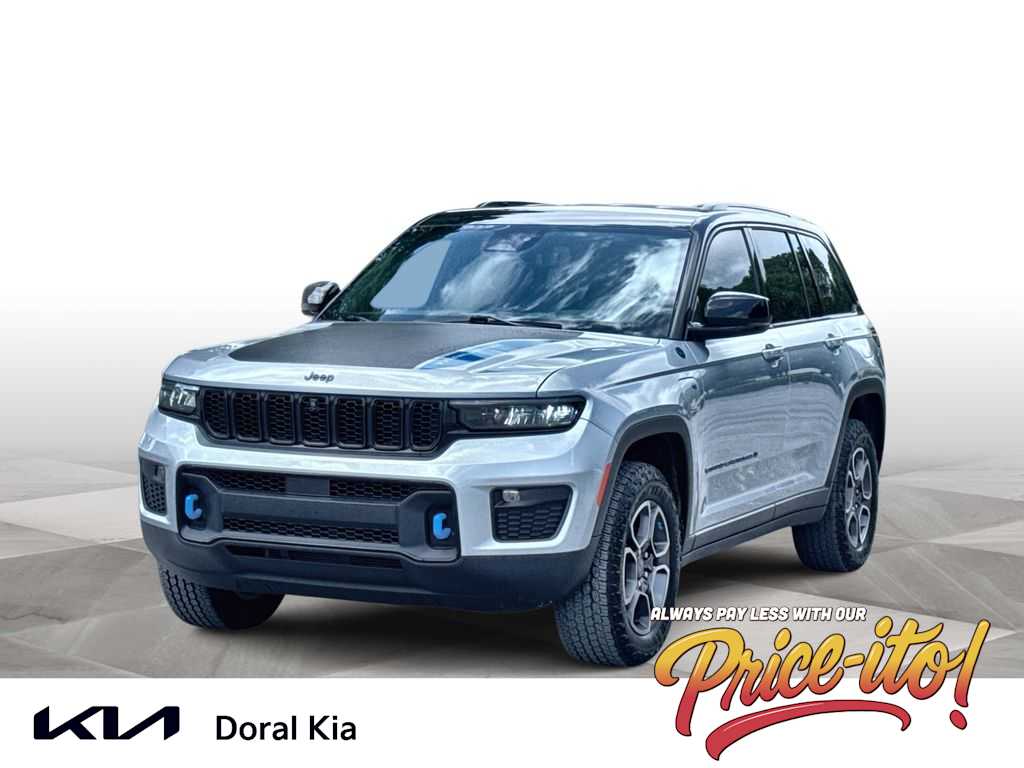 Thumbnail: 2022 Jeep Grand Cherokee - 1