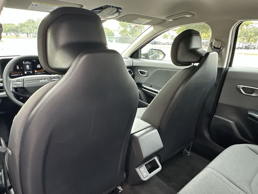 Thumbnail: 2025 Kia K4 - 23