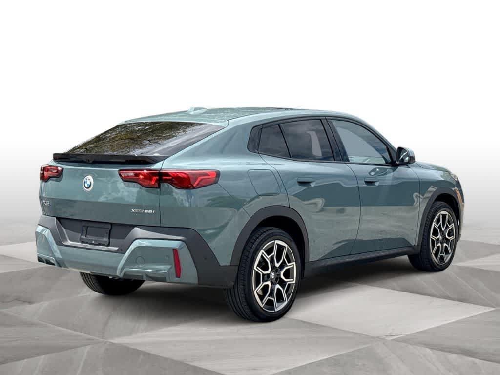 Thumbnail: 2025 BMW X2 - 8