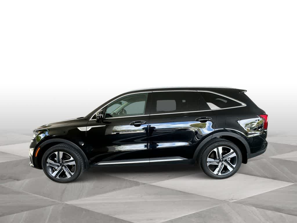 Thumbnail: 2023 Kia Sorento - 5