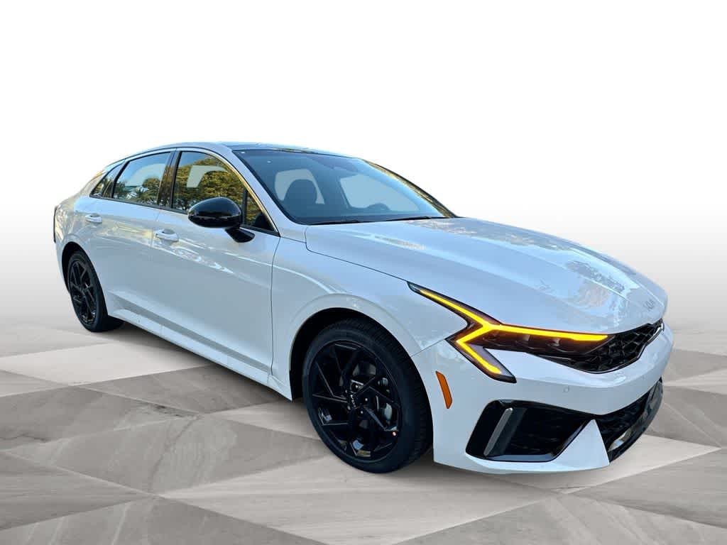 Thumbnail: 2026 Kia K5 - 2