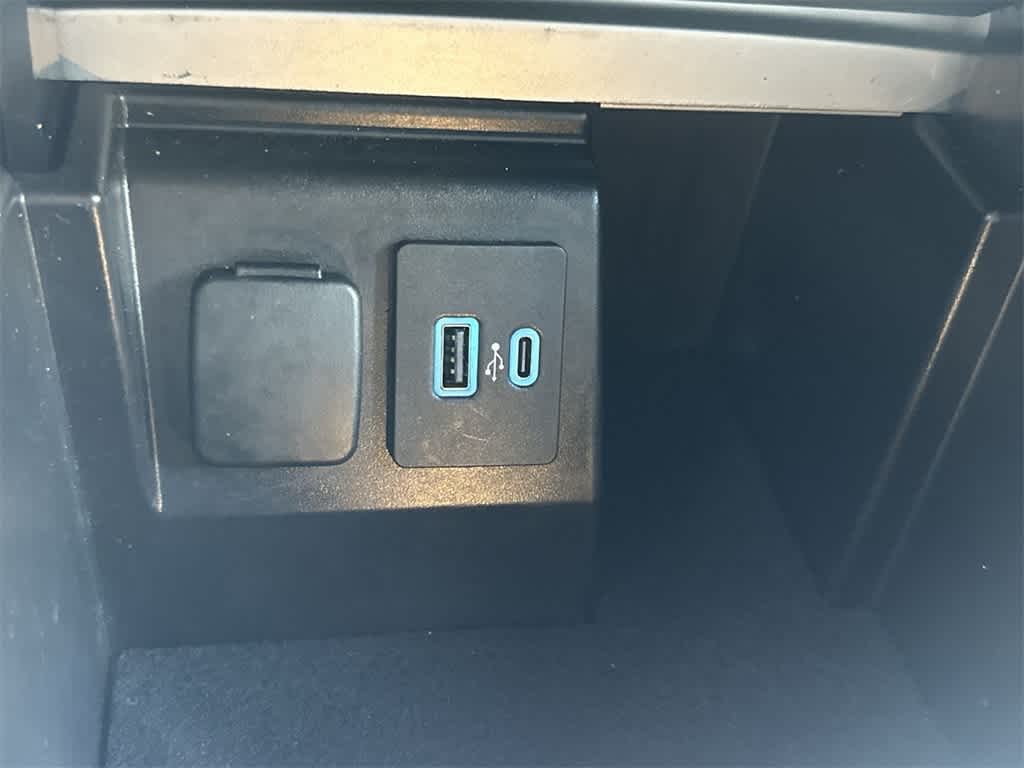 Thumbnail: 2023 Ford Explorer - 17