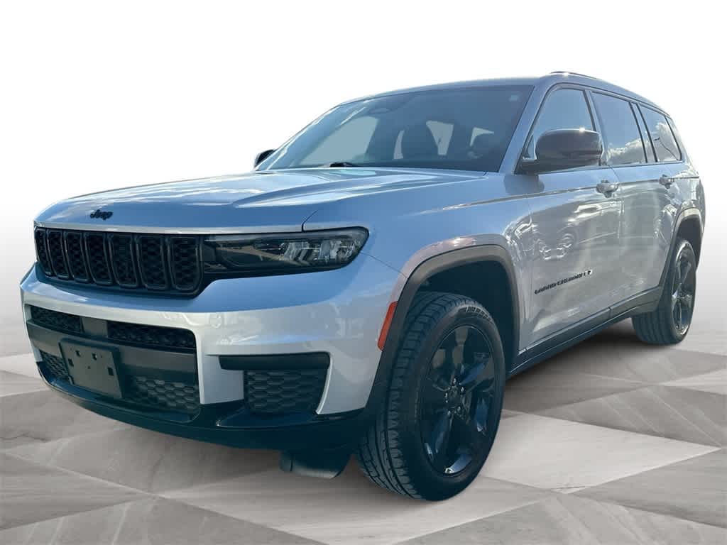Thumbnail: 2023 Jeep Grand Cherokee L - 4