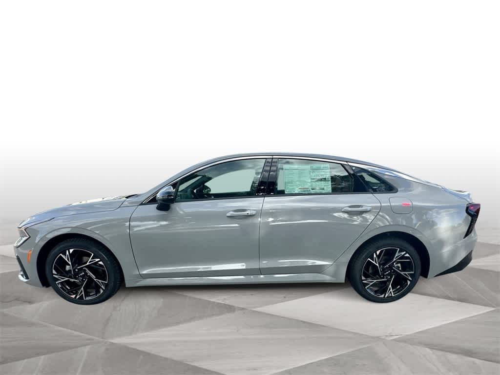 Thumbnail: 2026 Kia K5 - 5