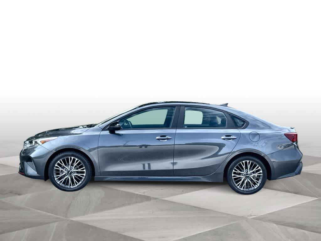 Thumbnail: 2023 Kia Forte - 5