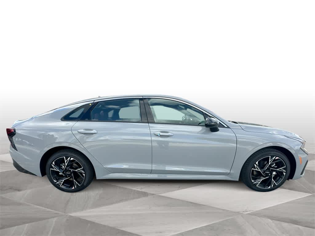 Thumbnail: 2026 Kia K5 - 9