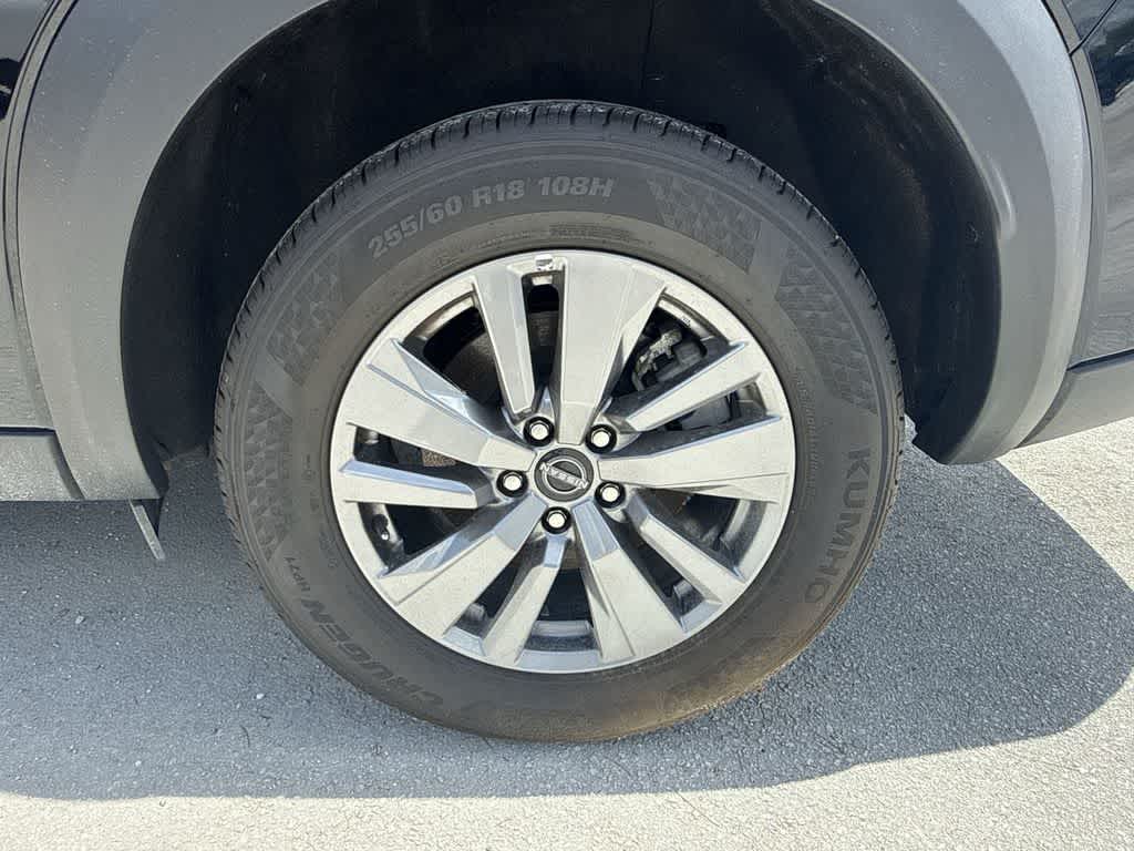 Thumbnail: 2025 Nissan Pathfinder - 10
