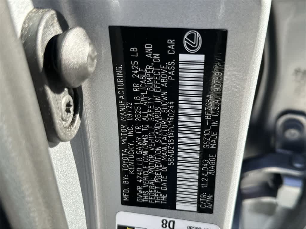 Thumbnail: 2023 Lexus ES - 29