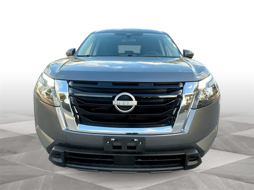 Thumbnail: 2025 Nissan Pathfinder - 3