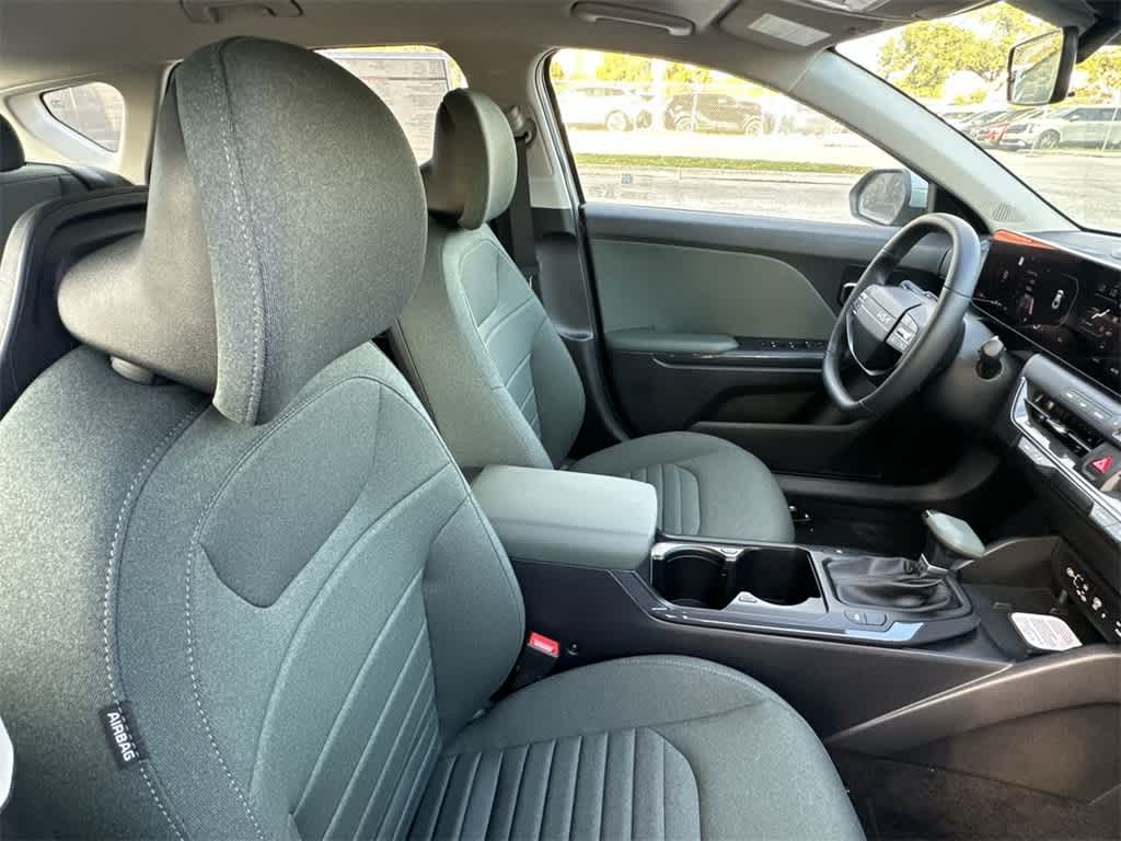 Thumbnail: 2025 Kia K4 - 27