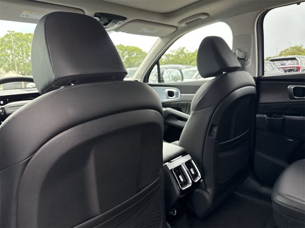 Thumbnail: 2026 Kia Sorento - 23