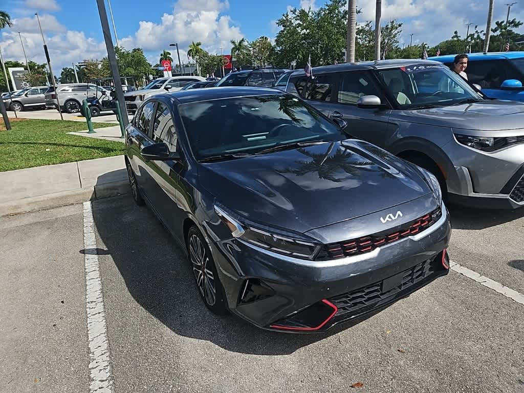 Thumbnail: 2023 Kia Forte - 8