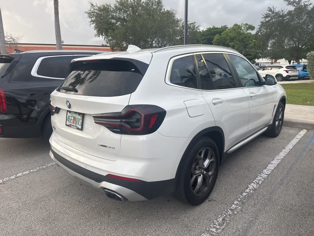 Thumbnail: 2023 BMW X3 - 3