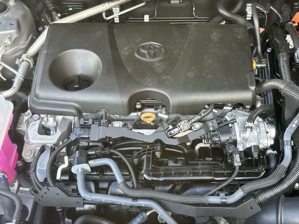 Thumbnail: 2025 Toyota RAV4 - 12