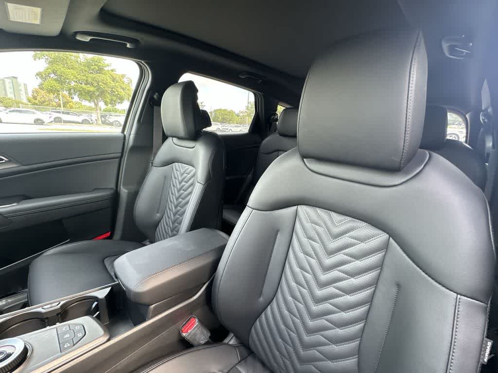 Thumbnail: 2026 Kia Sportage - 14