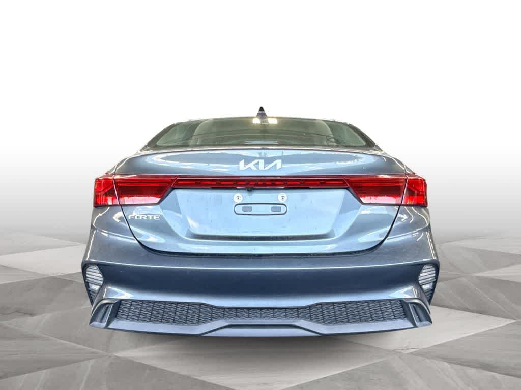Thumbnail: 2024 Kia Forte - 7
