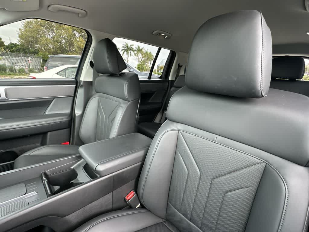 Thumbnail: 2026 Hyundai Santa Fe - 13