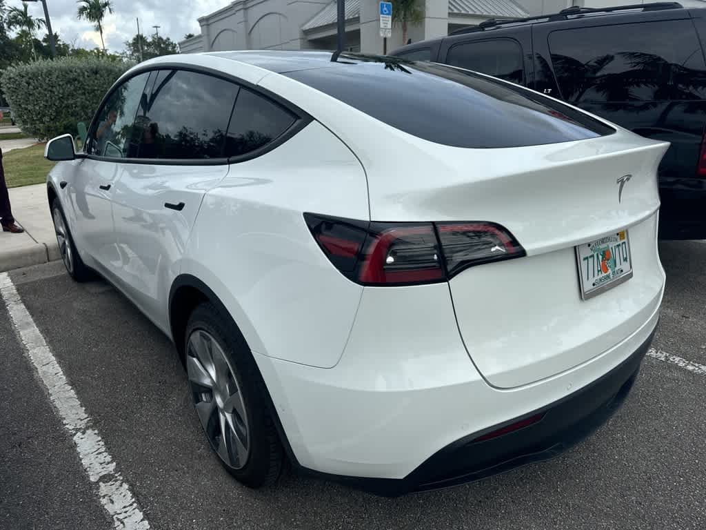 Thumbnail: 2022 Tesla Model Y - 3