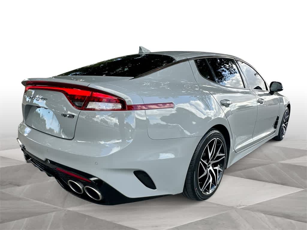 Thumbnail: 2022 Kia Stinger - 8