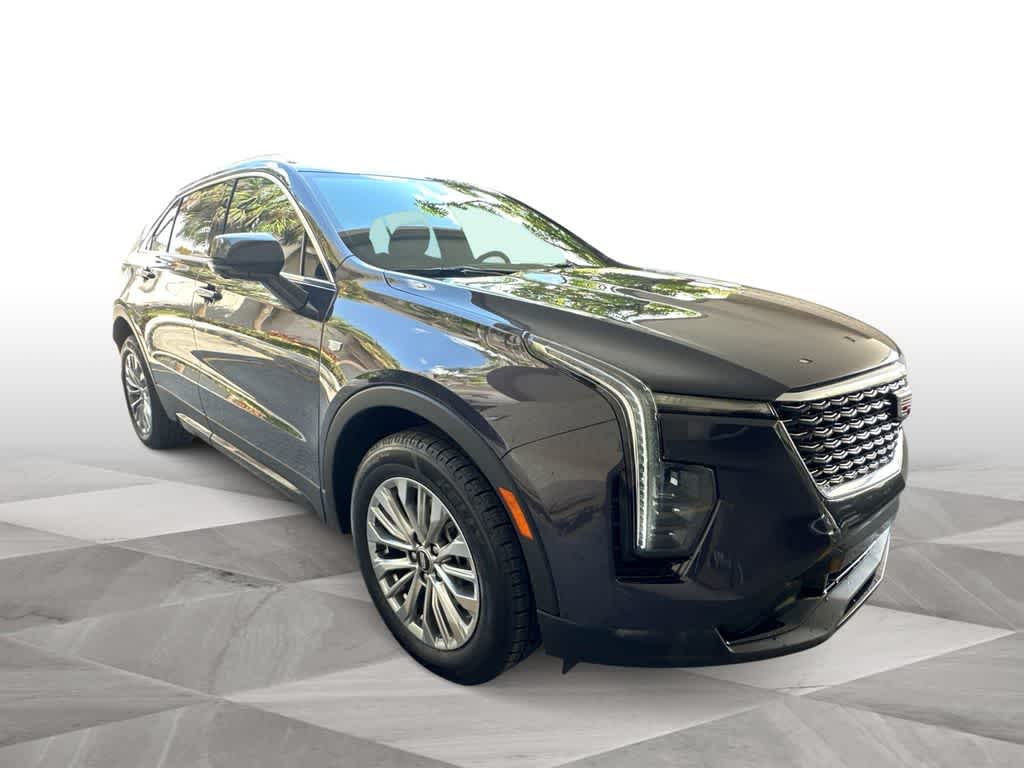 Thumbnail: 2025 Cadillac XT4 - 2