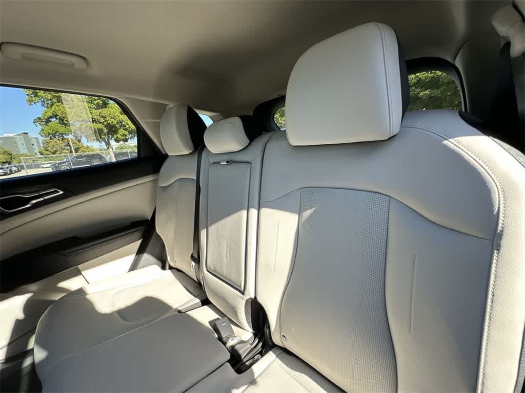 Thumbnail: 2026 Kia Sportage - 22