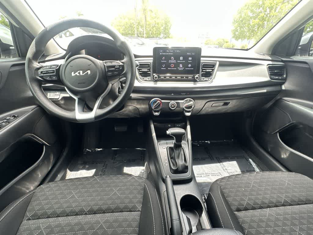 Thumbnail: 2023 Kia Rio5 - 16