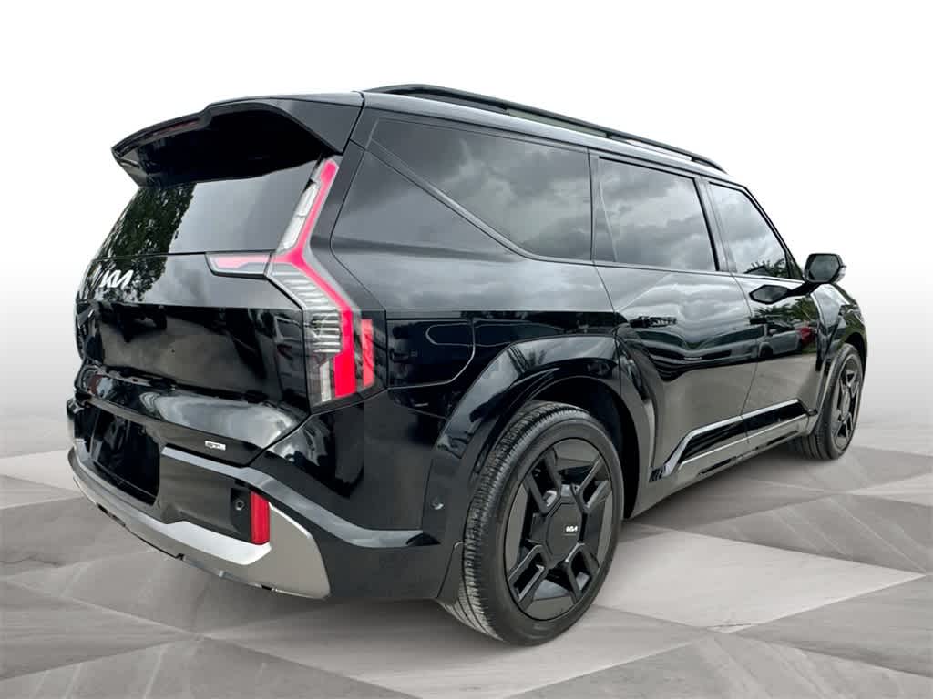 Thumbnail: 2025 Kia EV9 - 8