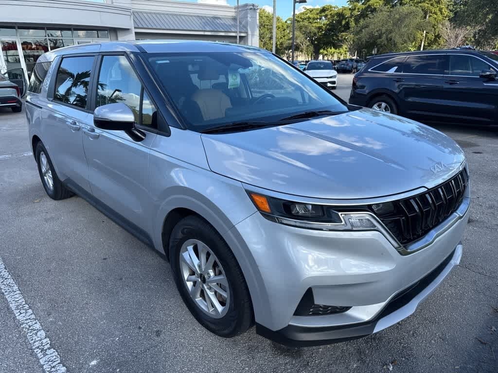 Used 2023 Kia Carnival LX Van