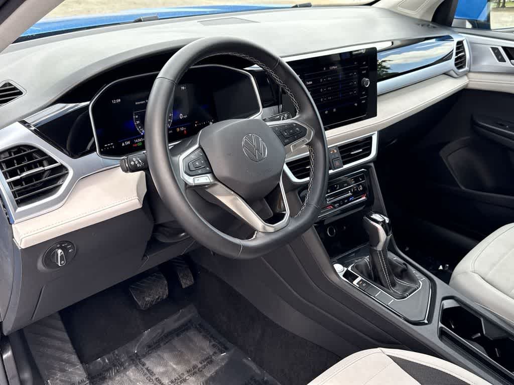 Thumbnail: 2025 Volkswagen Taos - 13