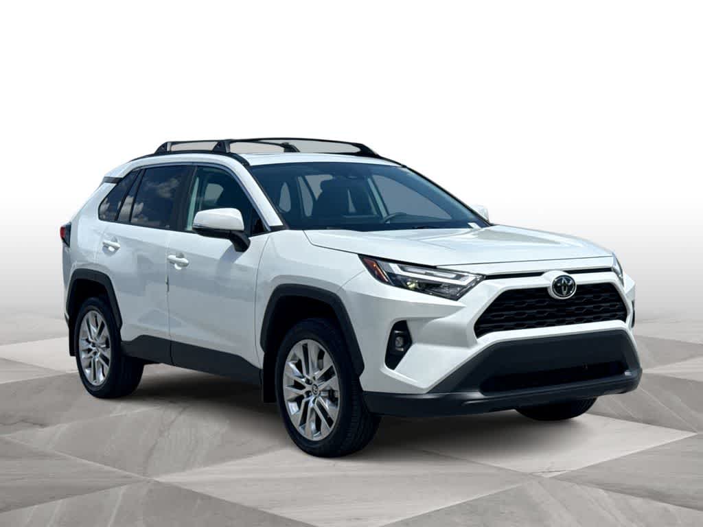 Thumbnail: 2025 Toyota RAV4 - 2