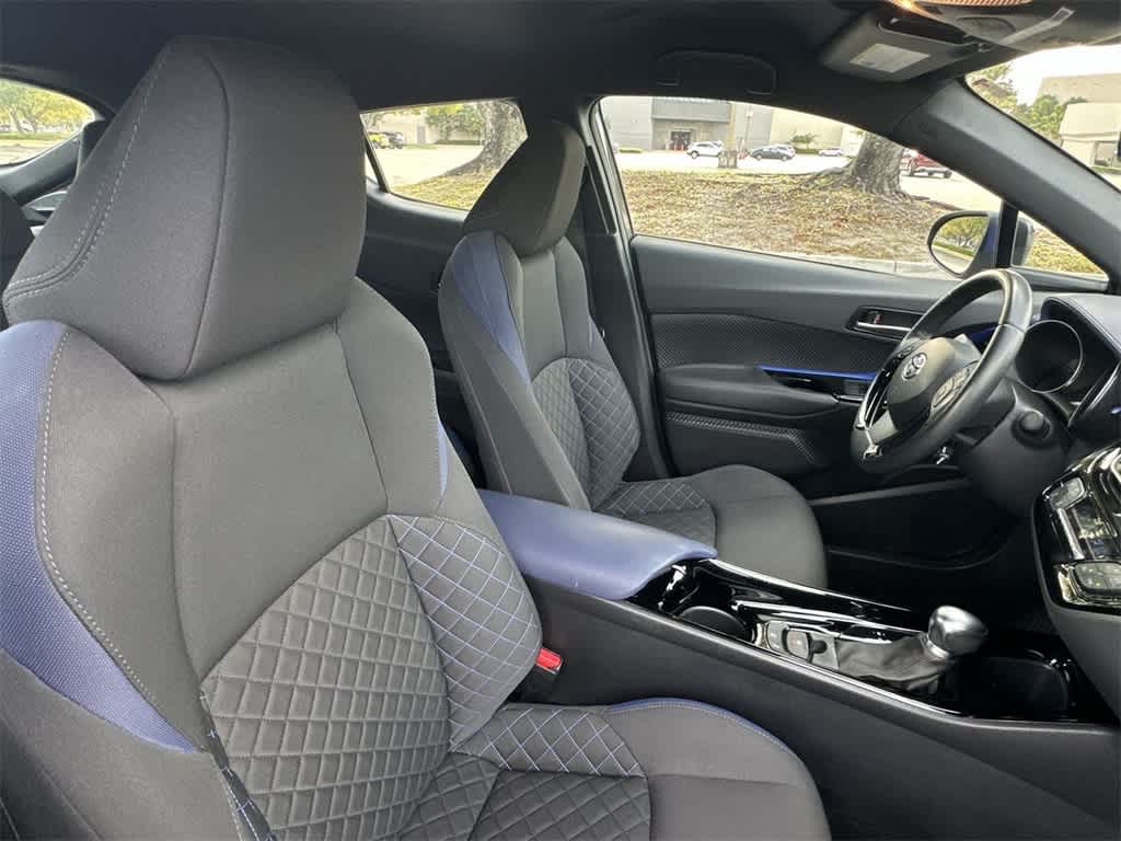 Thumbnail: 2021 Toyota C-HR - 27